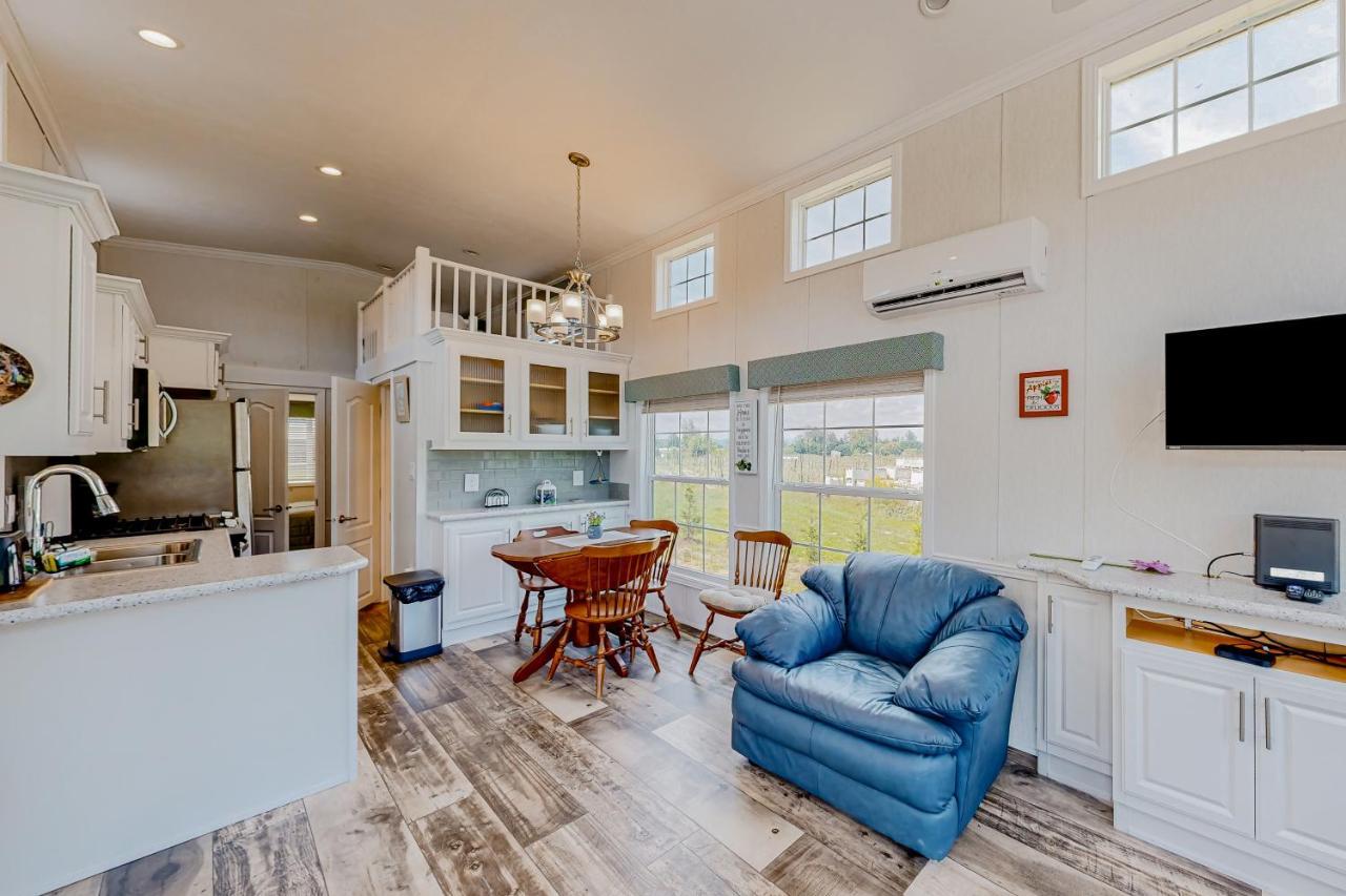 Tiny Charmer Hendersonville Extérieur photo